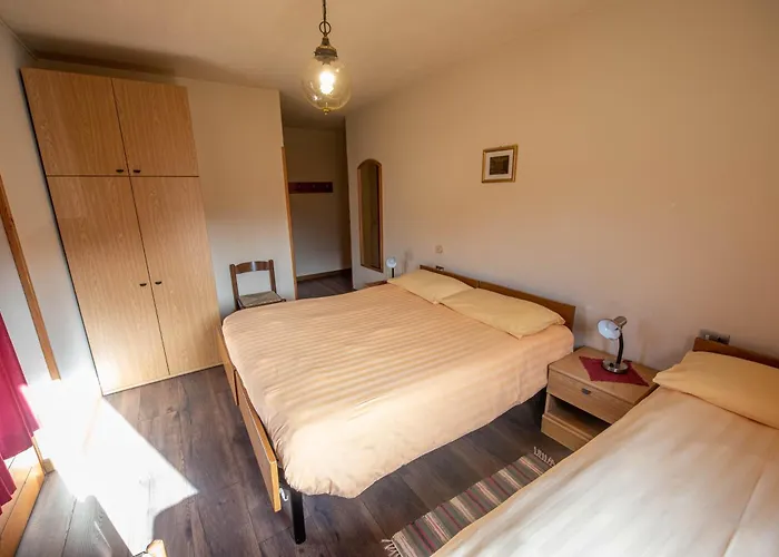 Hotel Eira